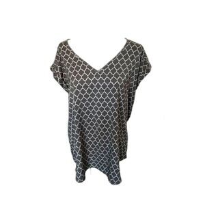 EXPRESS Satin Lattice Print Short Sleeve Blouse Size M